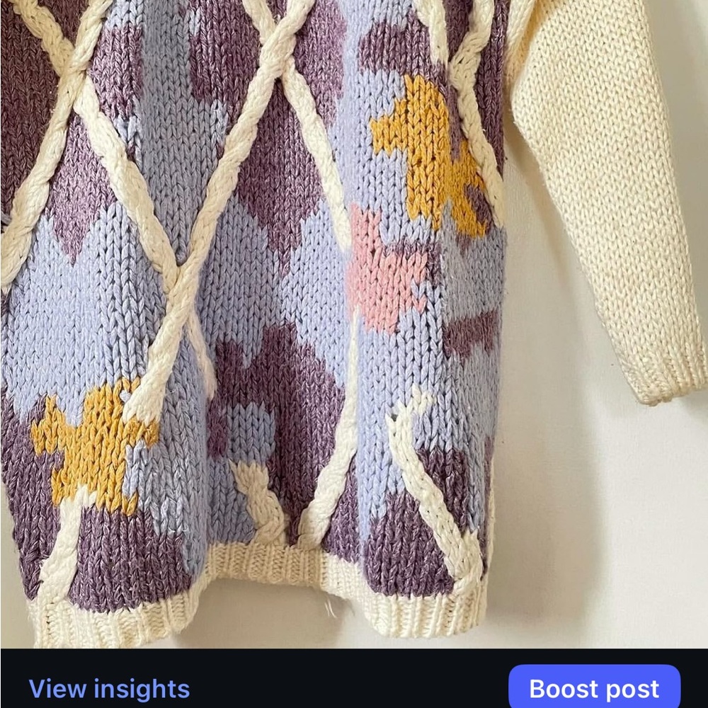 Vintage Colorful Knit Women's Sweater - Picture 3 of 4
